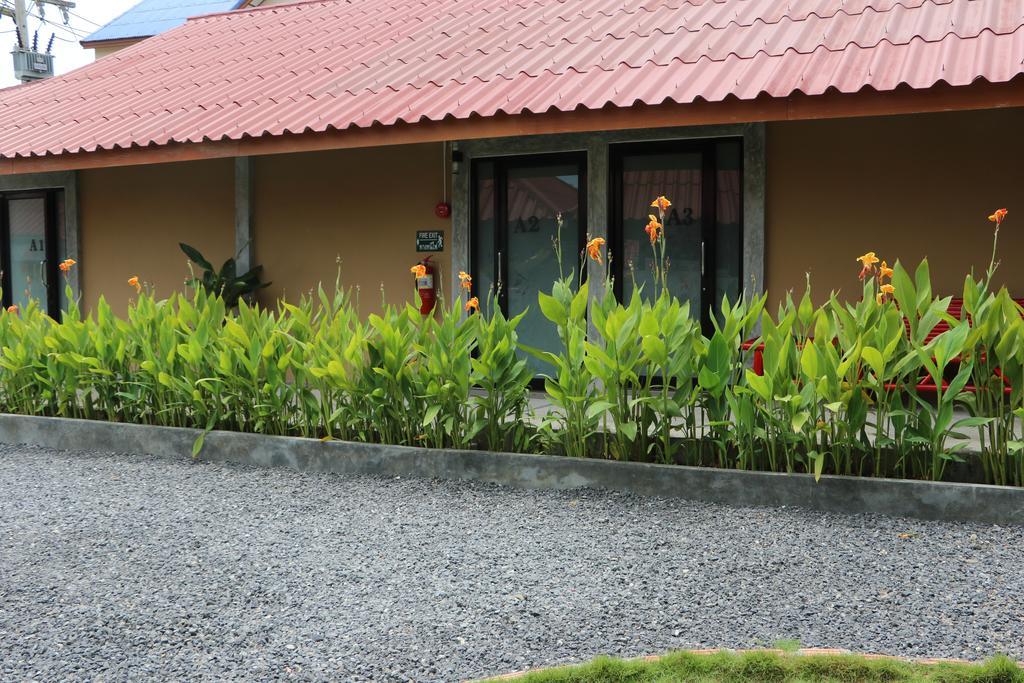 Hostel Blue Midnight Ko Pha Ngan Exterior foto
